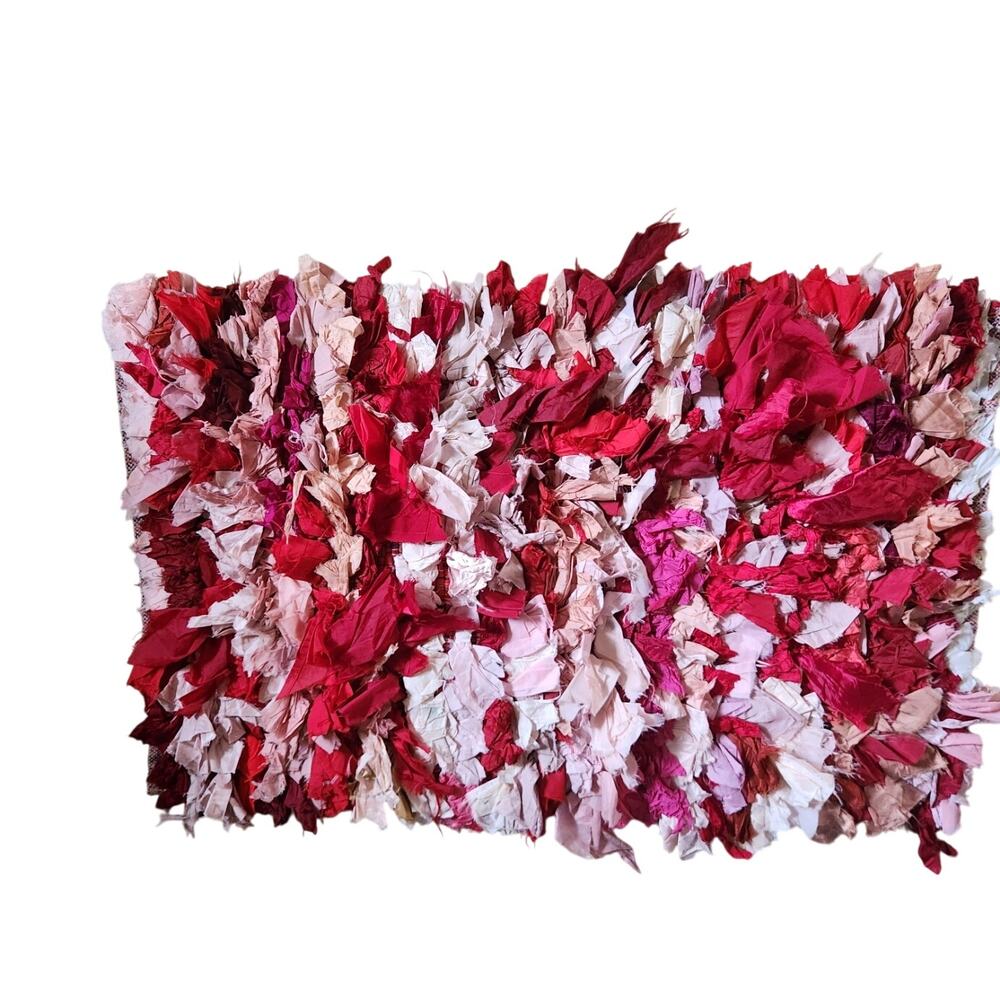 Rag Rug in shades of Red and Pink 40x25.5